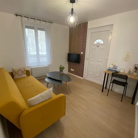 Appartements Pacy-Sur-Eure Apartment Pacy-sur-Eure